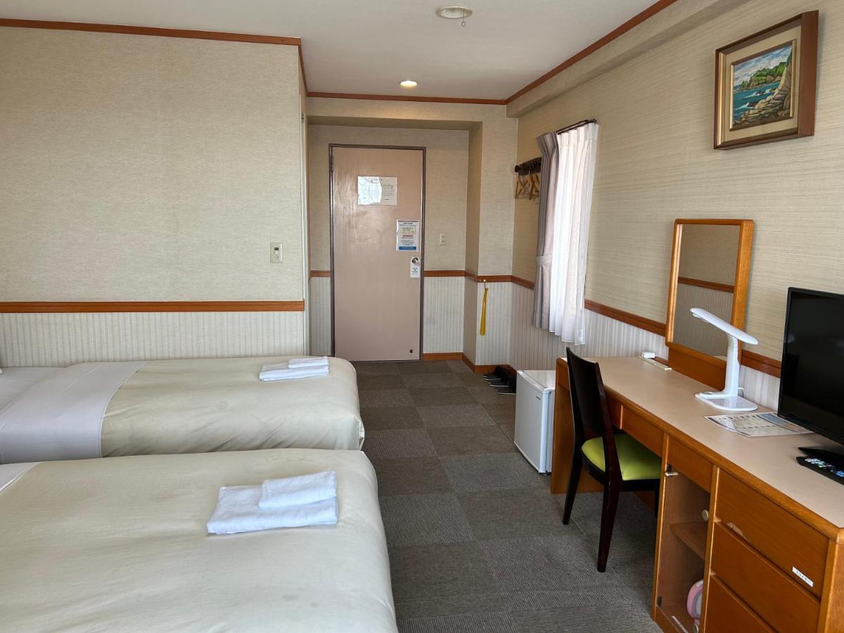 Hotel Tsukuba Hills Gakuen-Odori Exterior photo